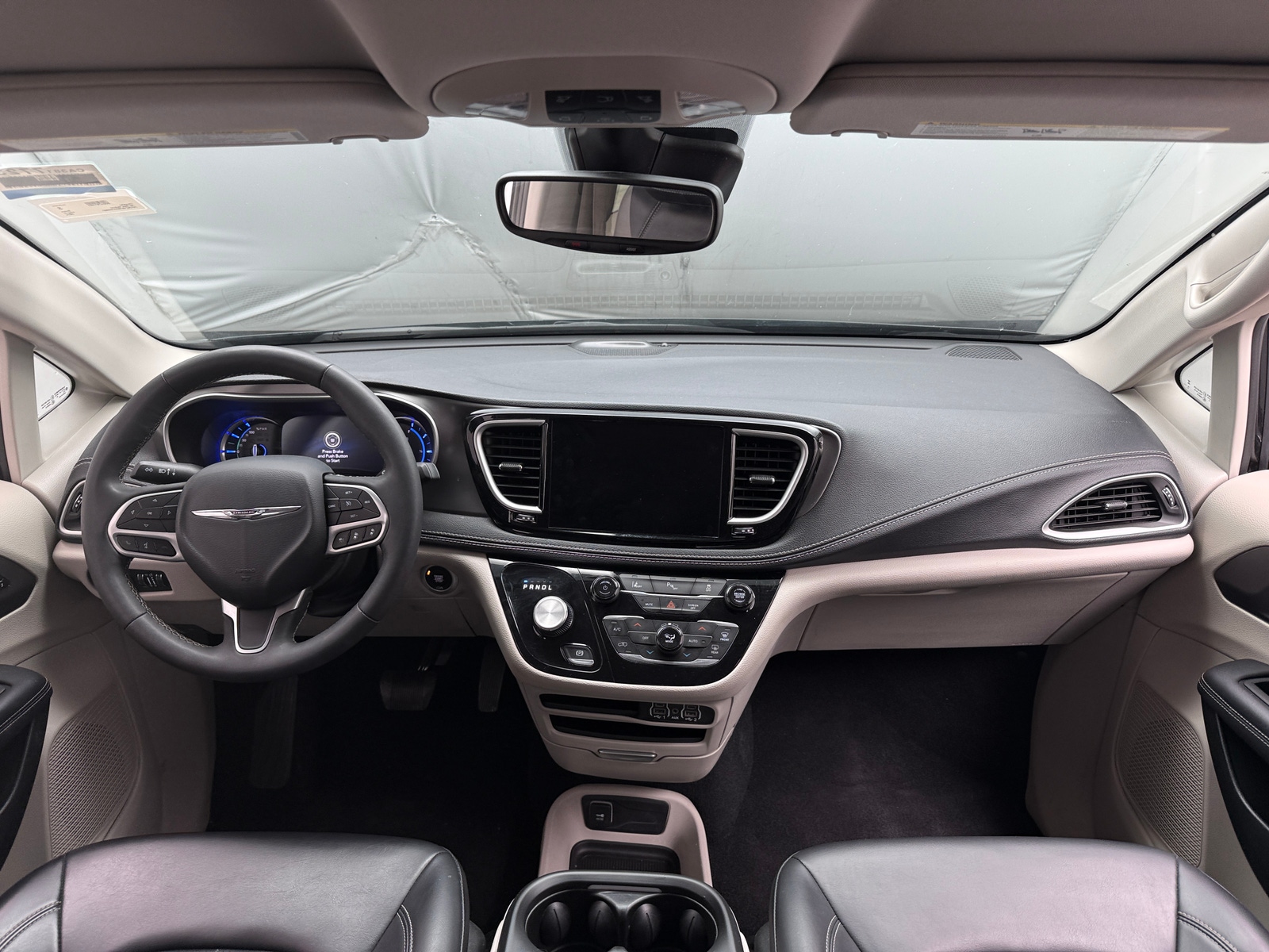 Thumbnail: 2024 Chrysler Pacifica - 2