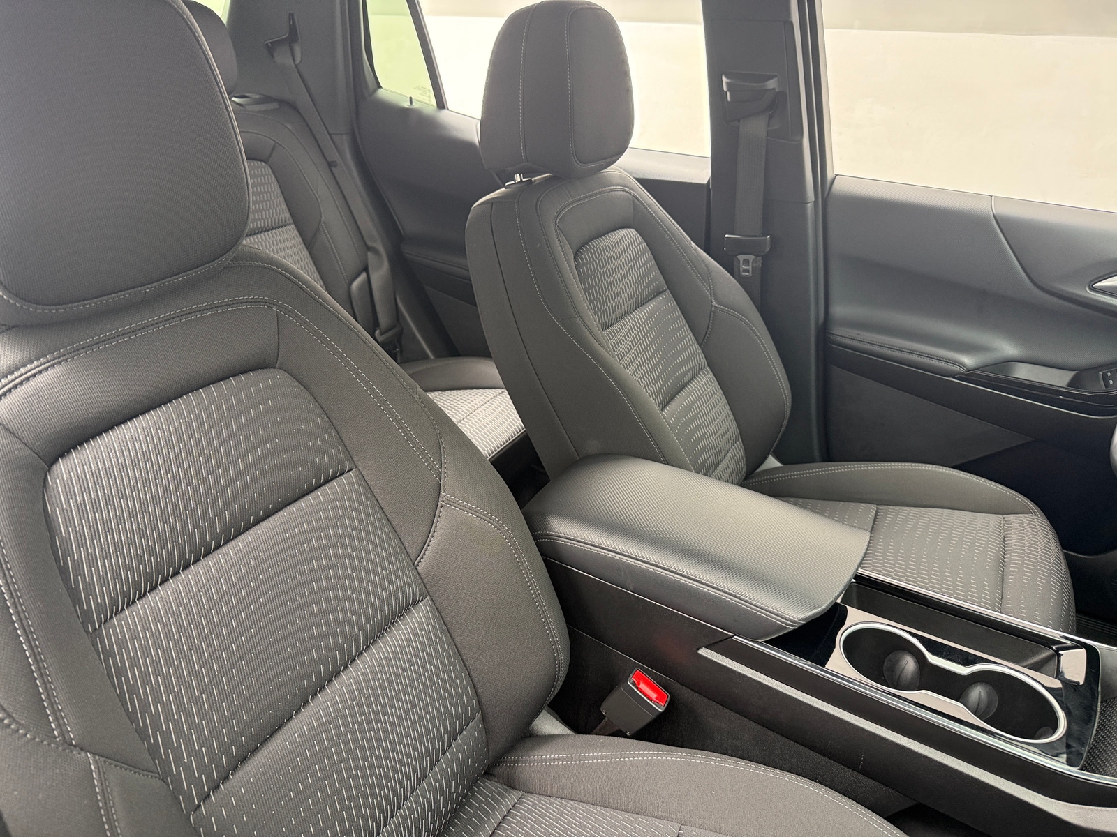 Thumbnail: 2025 Chevrolet Equinox - 2