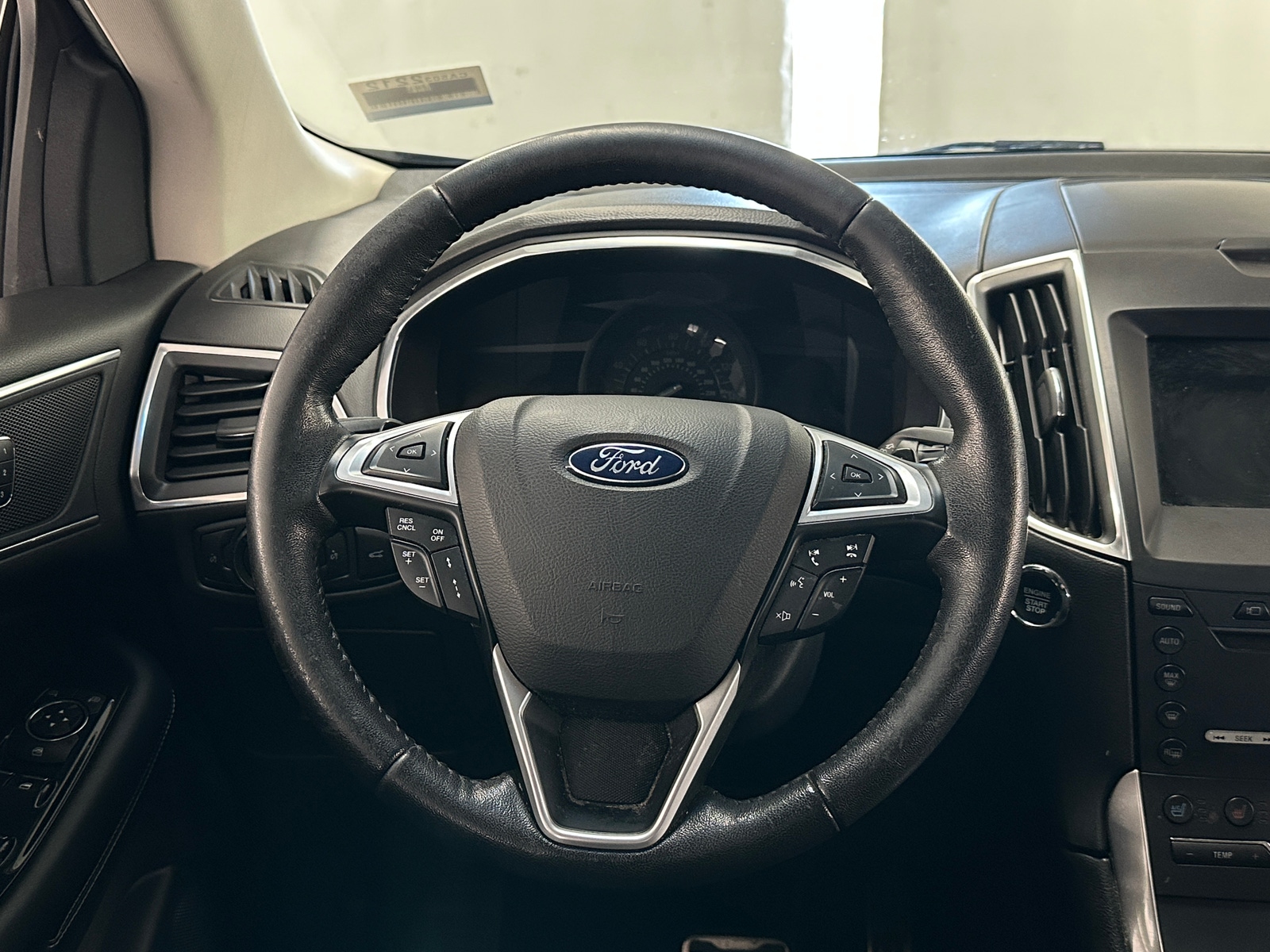 Thumbnail: 2017 Ford Edge - 4
