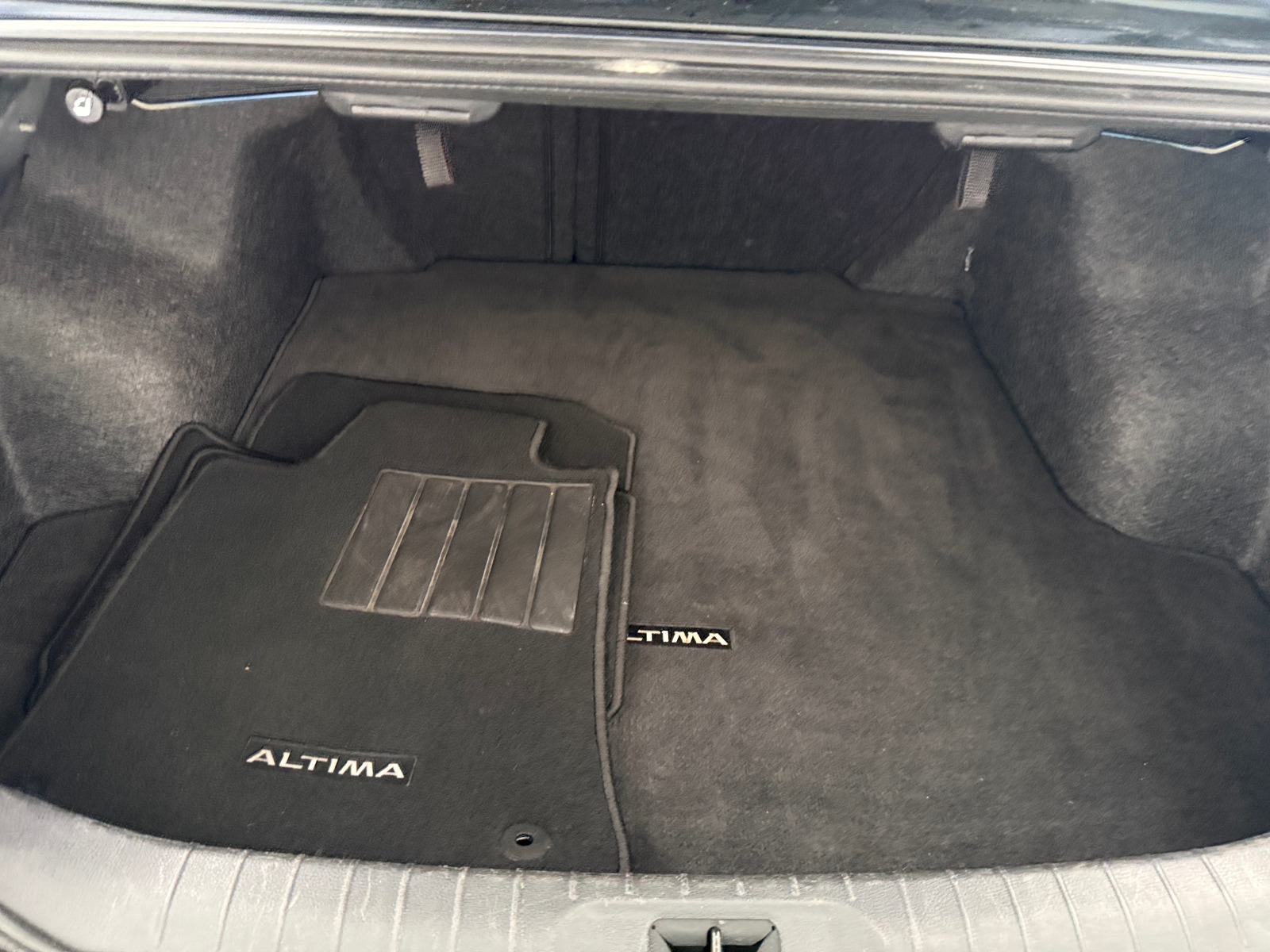 Thumbnail: 2025 Nissan Altima - 7