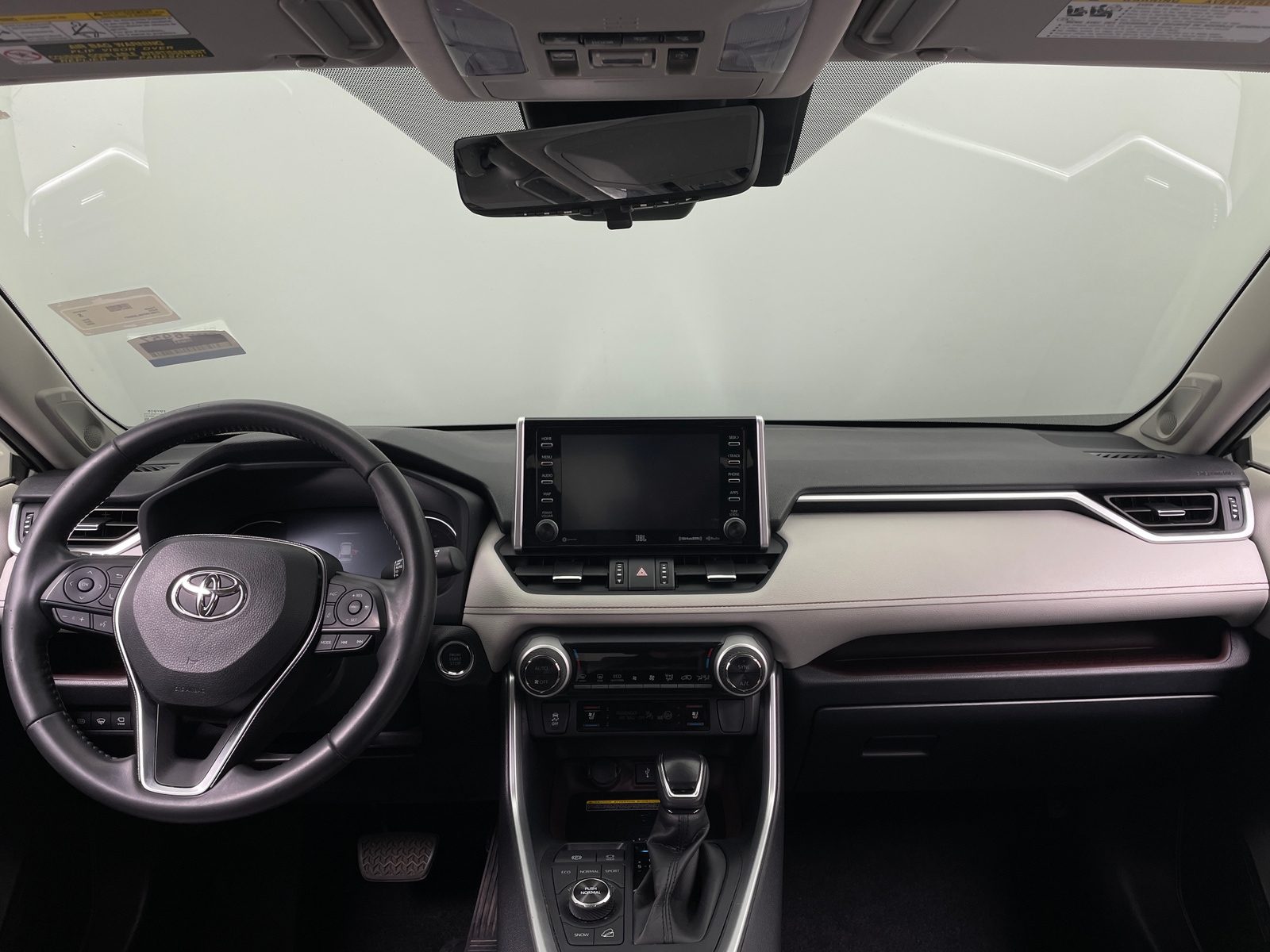 Thumbnail: 2020 Toyota RAV4 - 2
