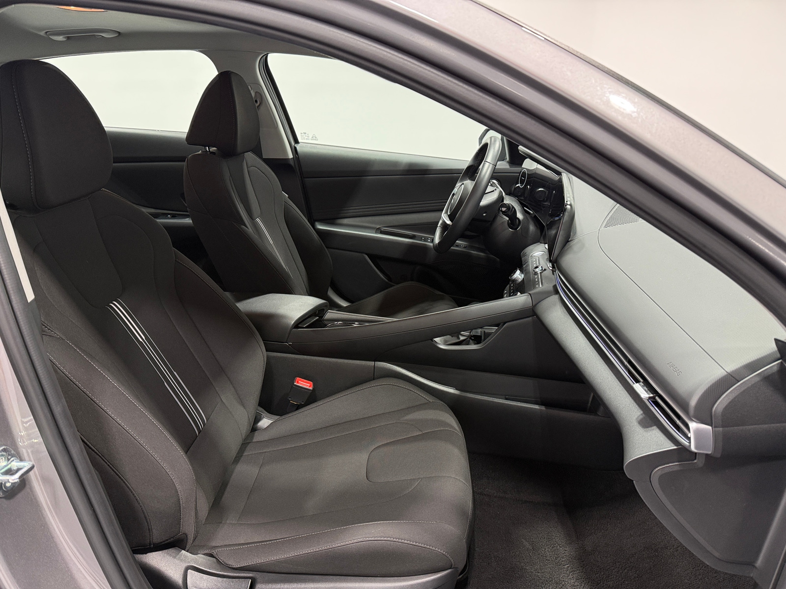 Thumbnail: 2025 Hyundai Elantra - 2