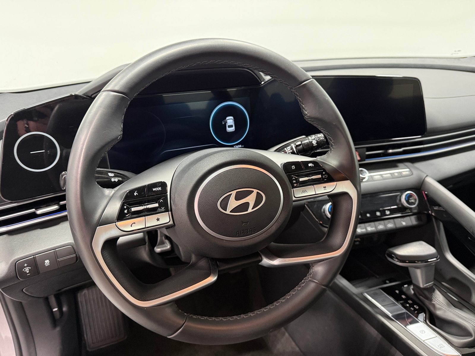 Thumbnail: 2025 Hyundai Elantra - 5