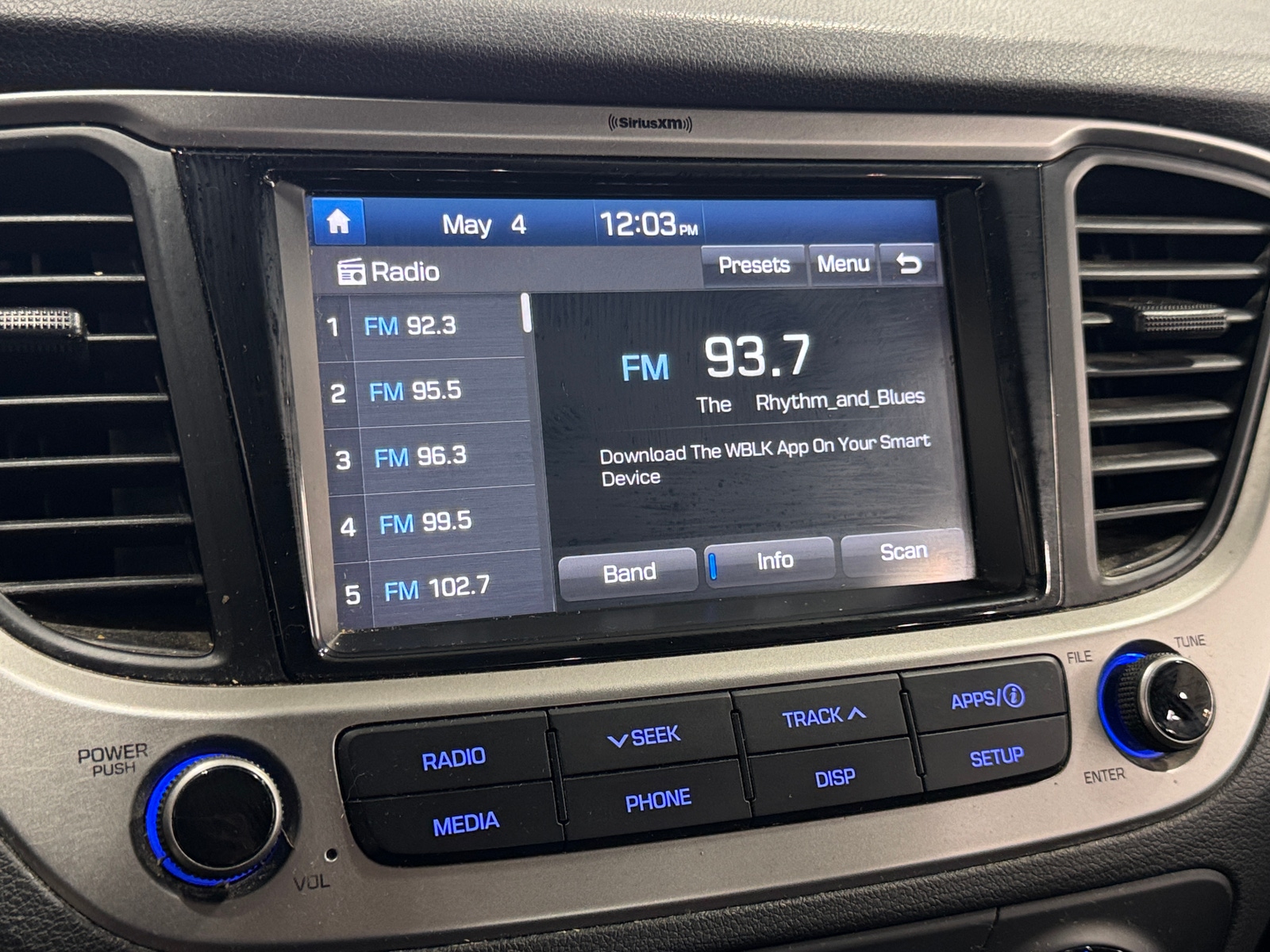 Thumbnail: 2019 Hyundai Accent - 4