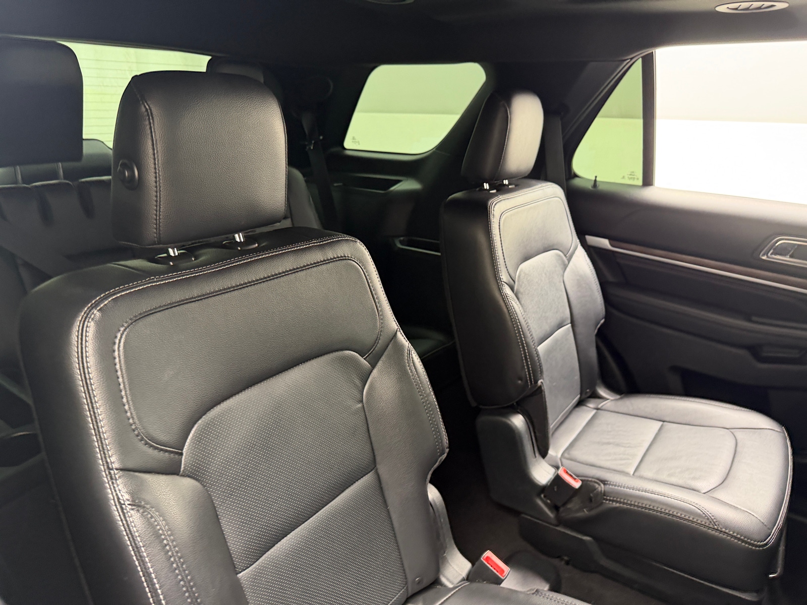 Thumbnail: 2019 Ford Explorer - 5