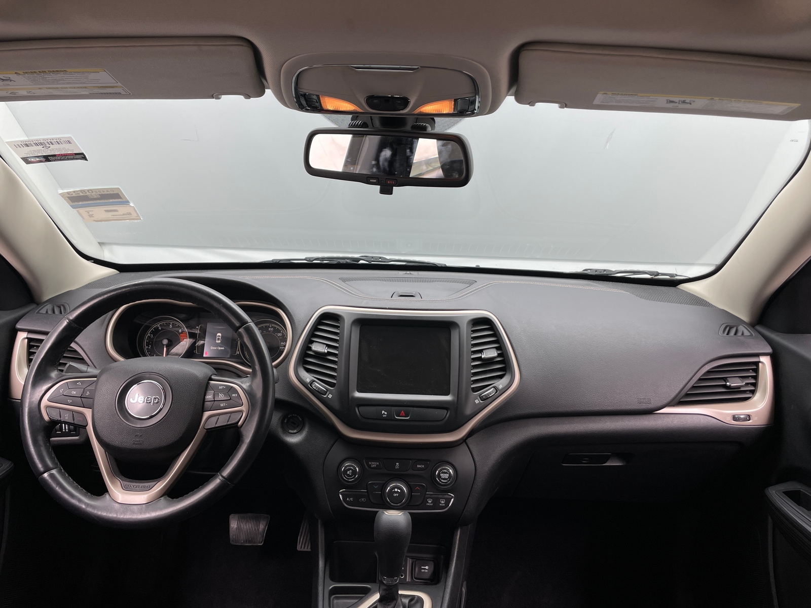 Thumbnail: 2016 Jeep Cherokee - 3