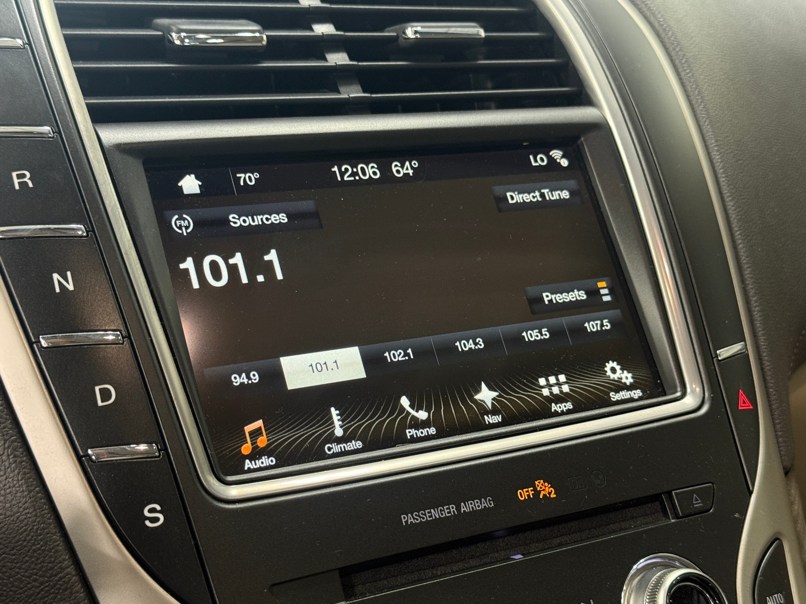 Thumbnail: 2018 Lincoln MKX - 3