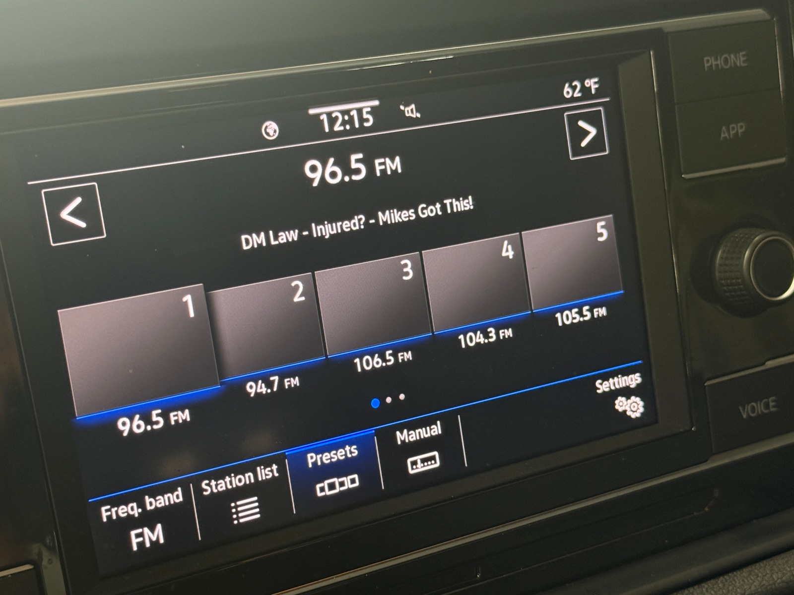 Thumbnail: 2024 Volkswagen Jetta - 4