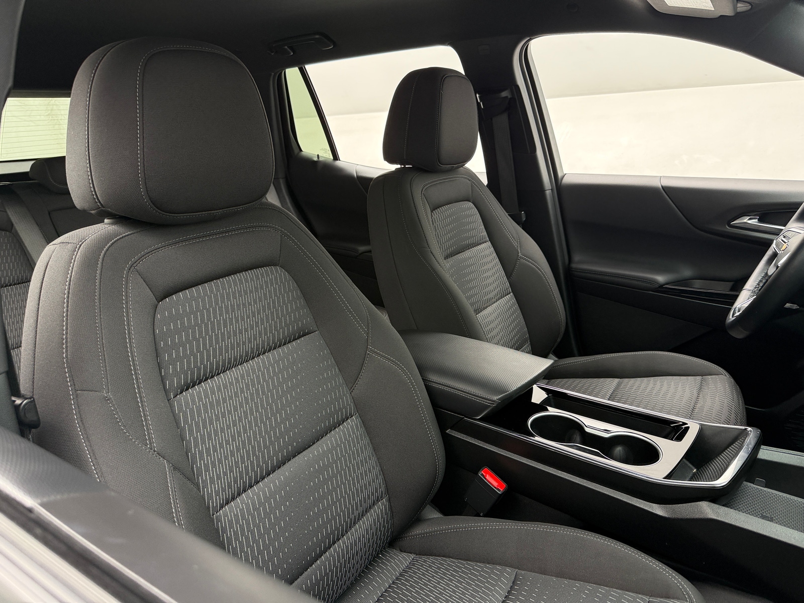 Thumbnail: 2025 Chevrolet Equinox - 2