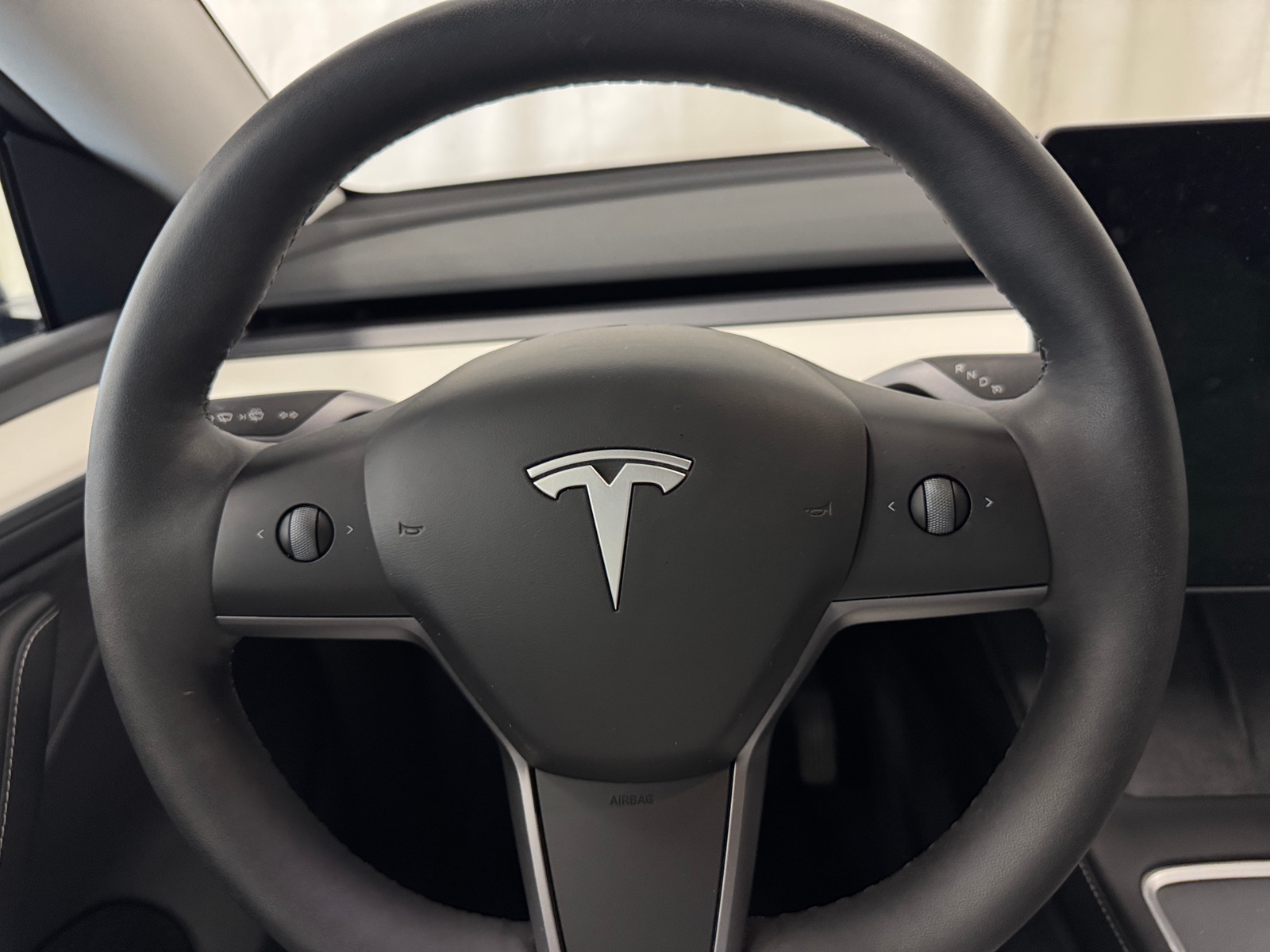 Thumbnail: 2025 Tesla Model Y - 4