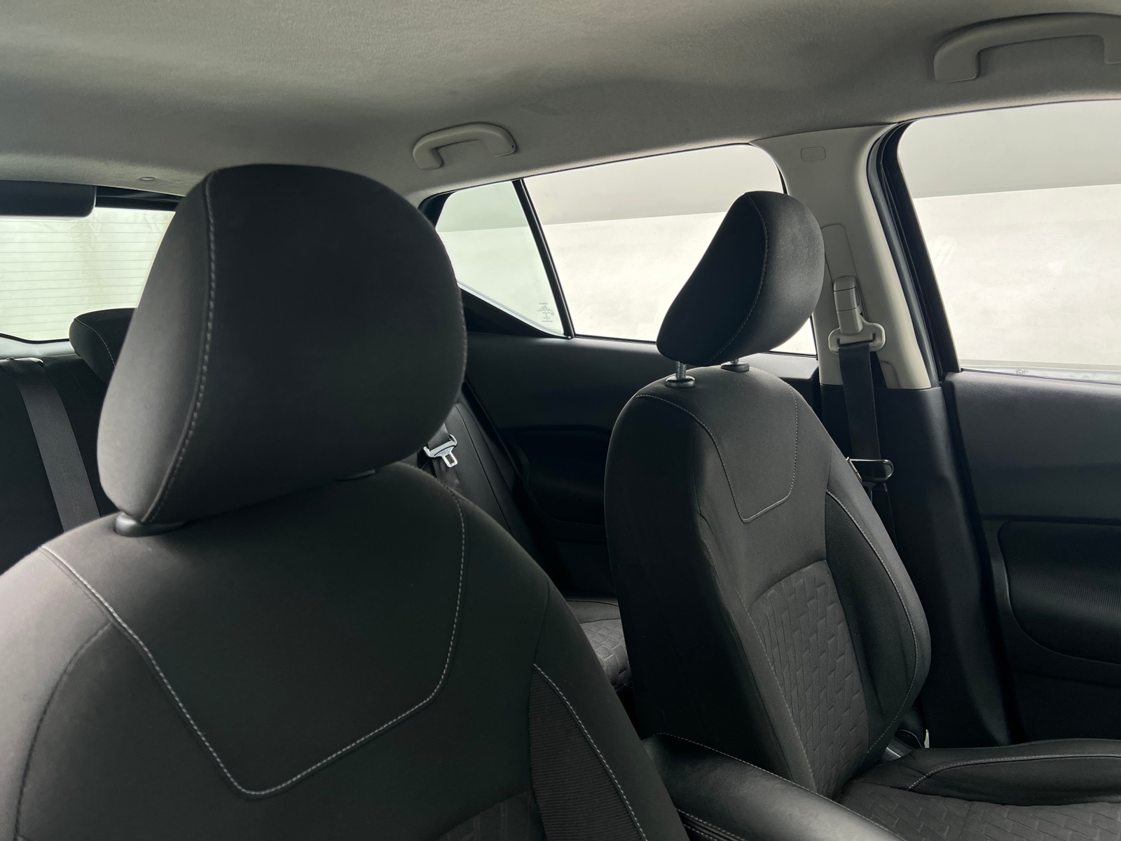 Thumbnail: 2021 Nissan Kicks - 2
