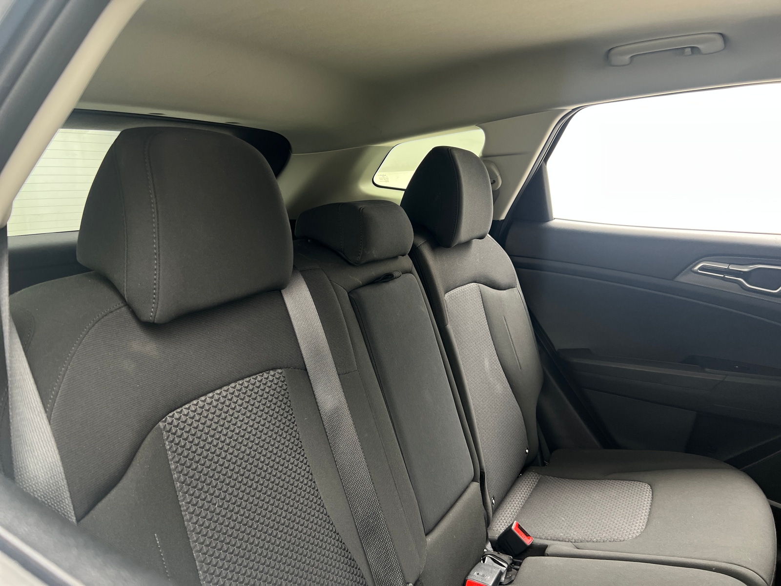Thumbnail: 2025 Kia Sportage - 6