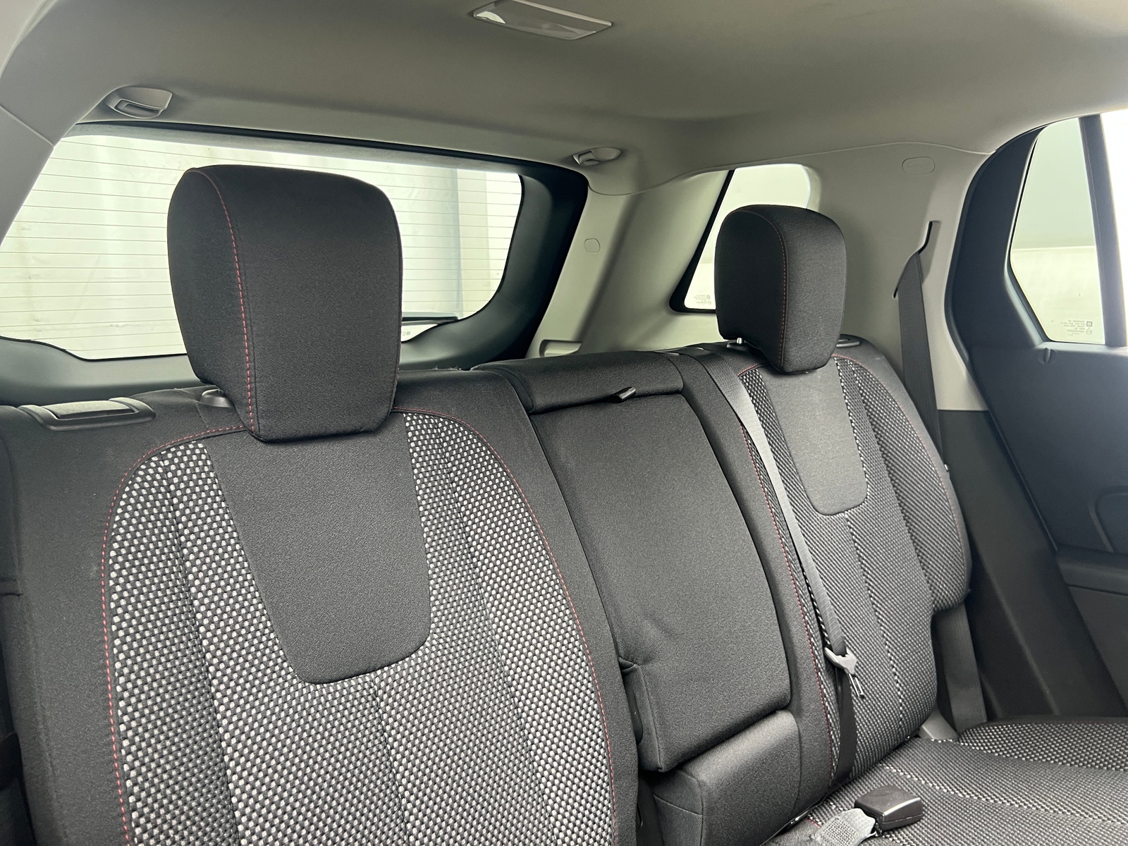 Thumbnail: 2017 GMC Terrain - 6