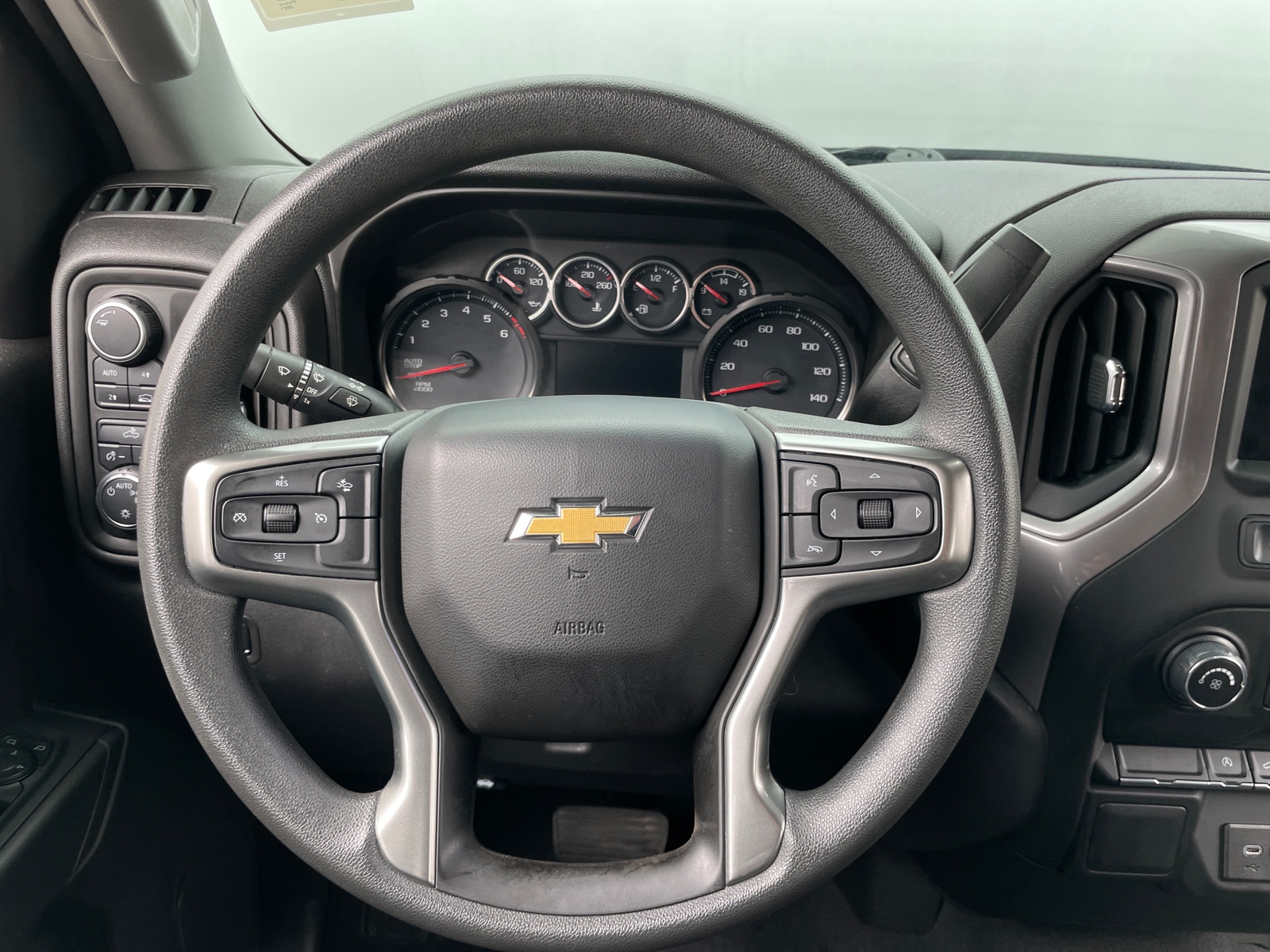 Thumbnail: 2021 Chevrolet Silverado 1500 - 5