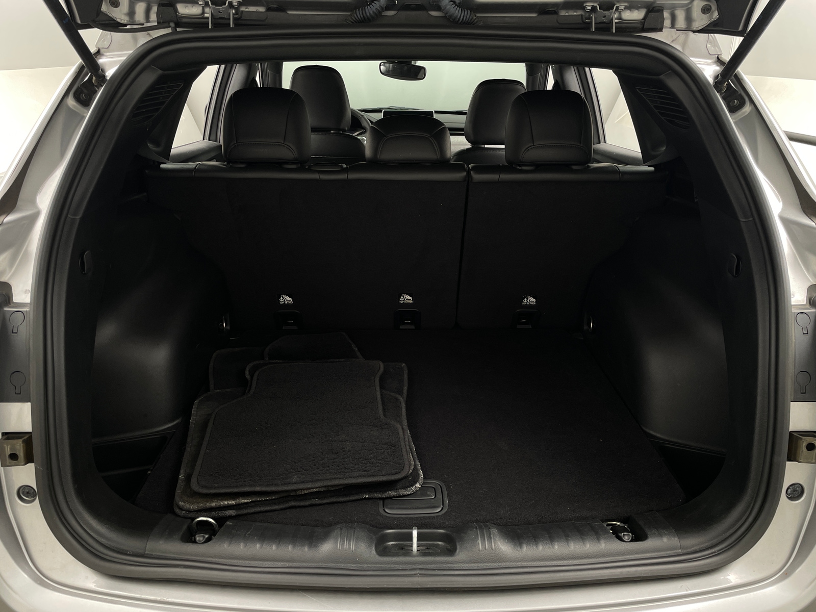 Thumbnail: 2023 Jeep Compass - 6