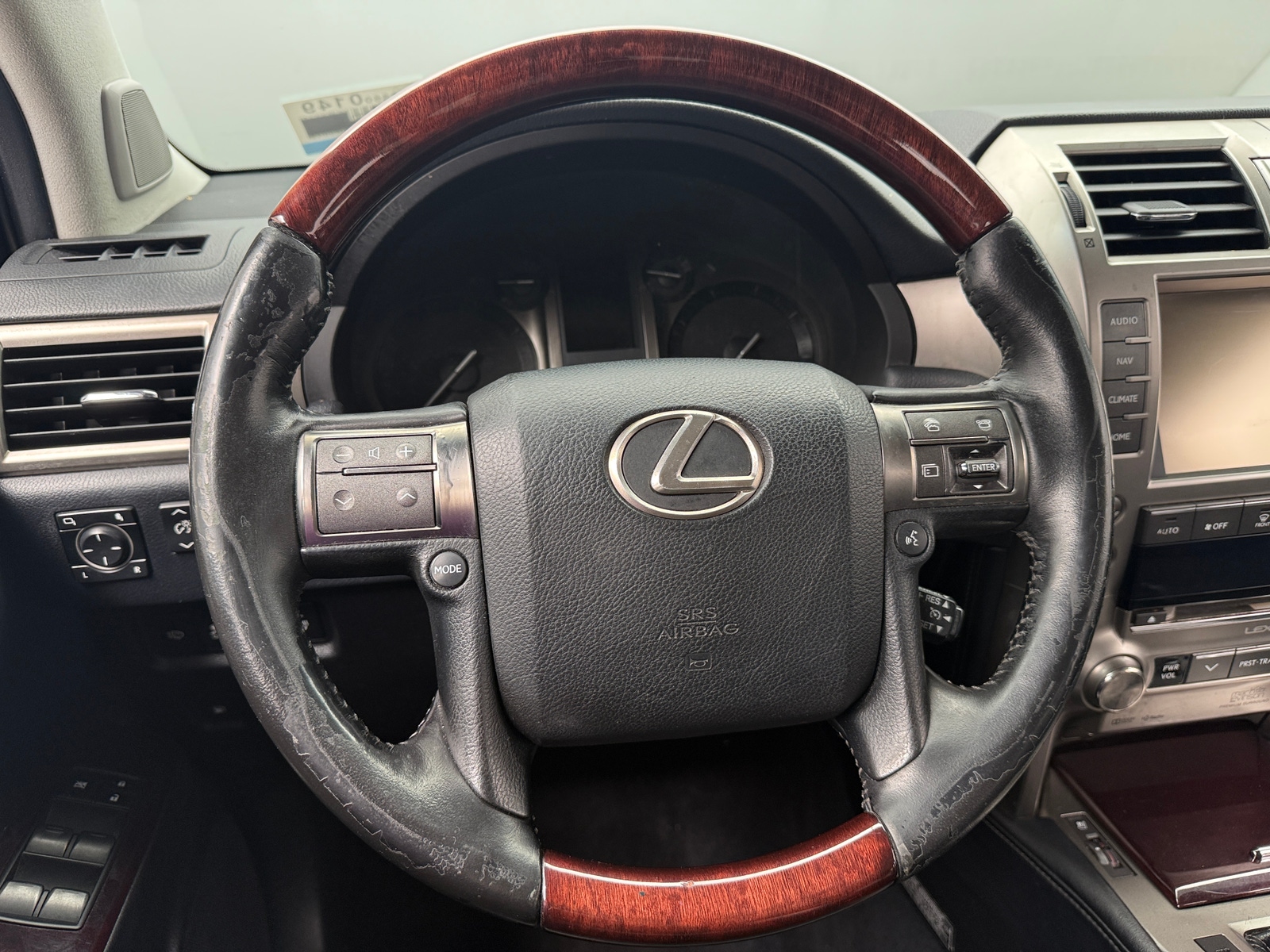 Thumbnail: 2017 Lexus GX - 4