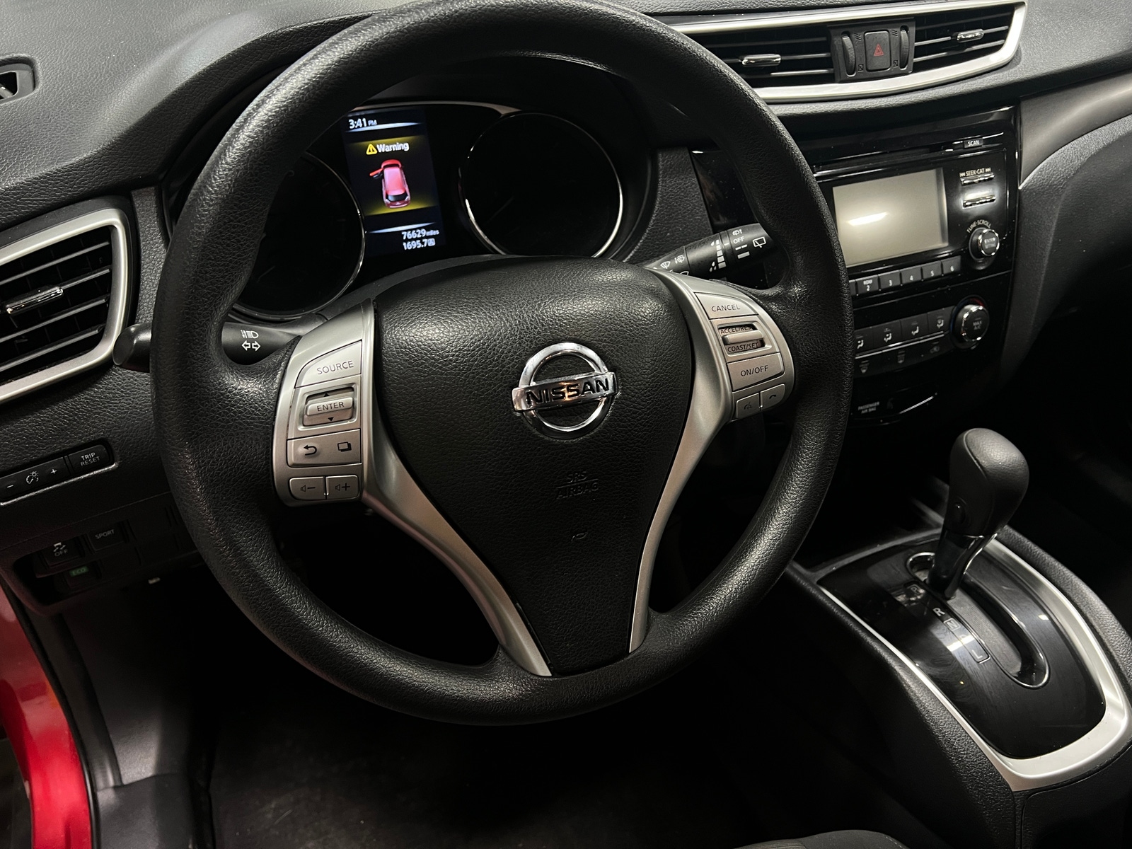 Thumbnail: 2016 Nissan Rogue - 5