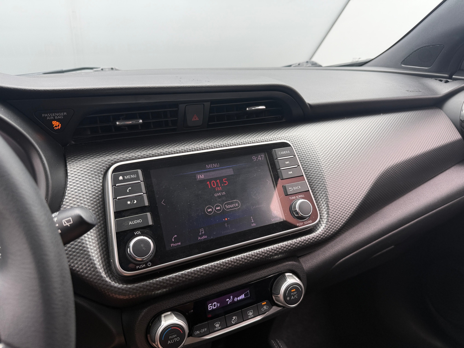 Thumbnail: 2019 Nissan Kicks - 4