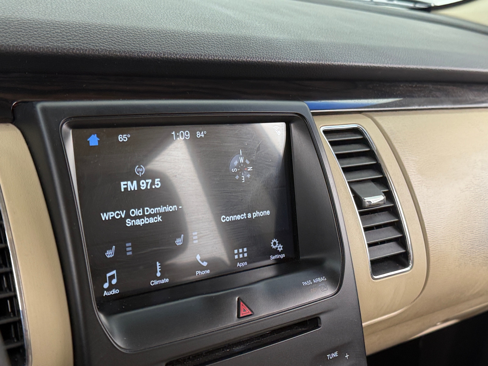 Thumbnail: 2016 Ford Flex - 4