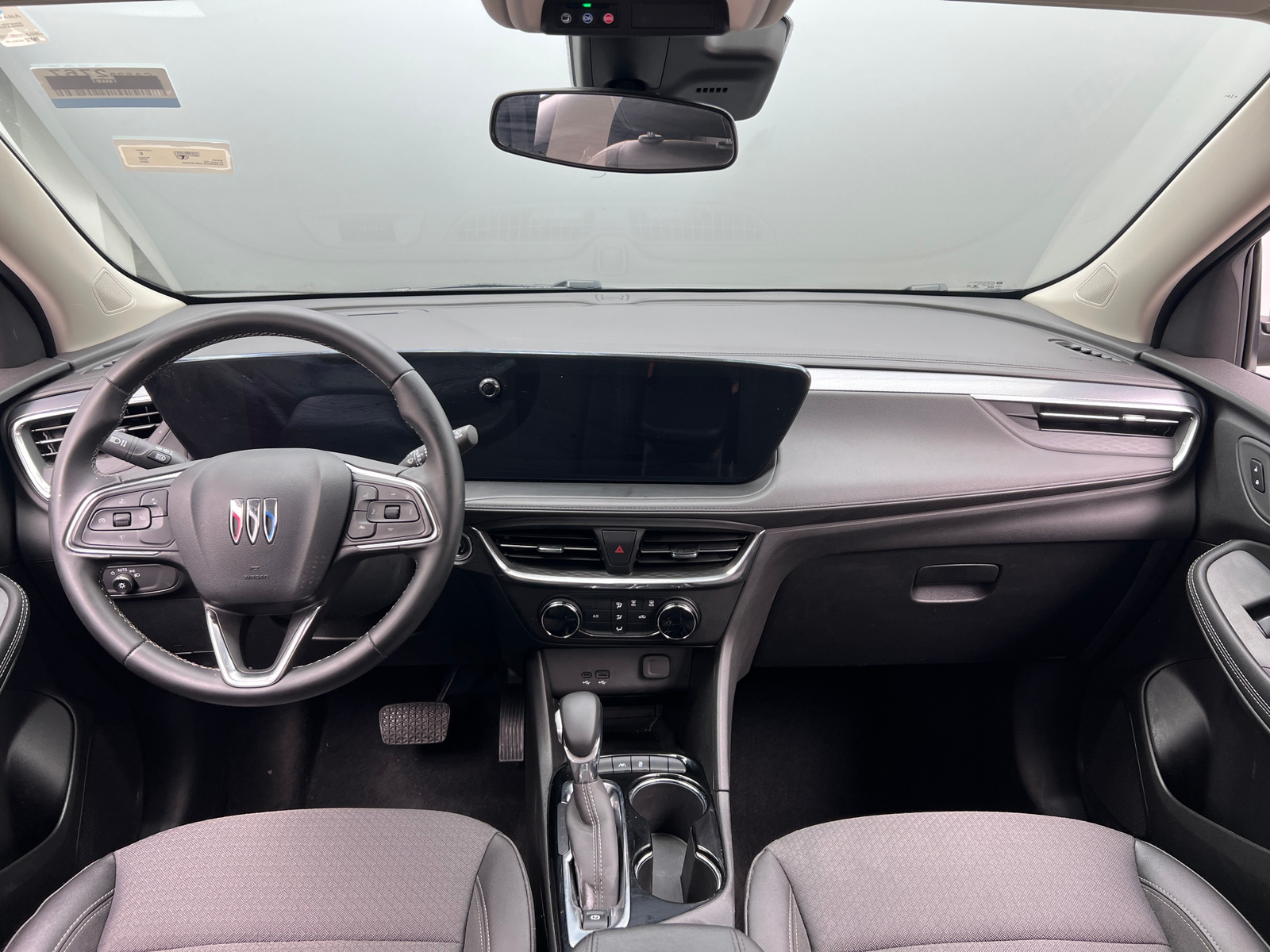 Thumbnail: 2025 Buick Encore GX - 2