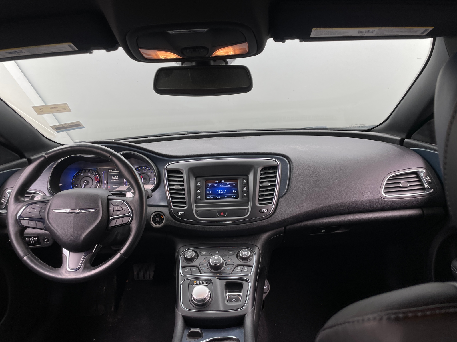 Thumbnail: 2015 Chrysler 200 - 3