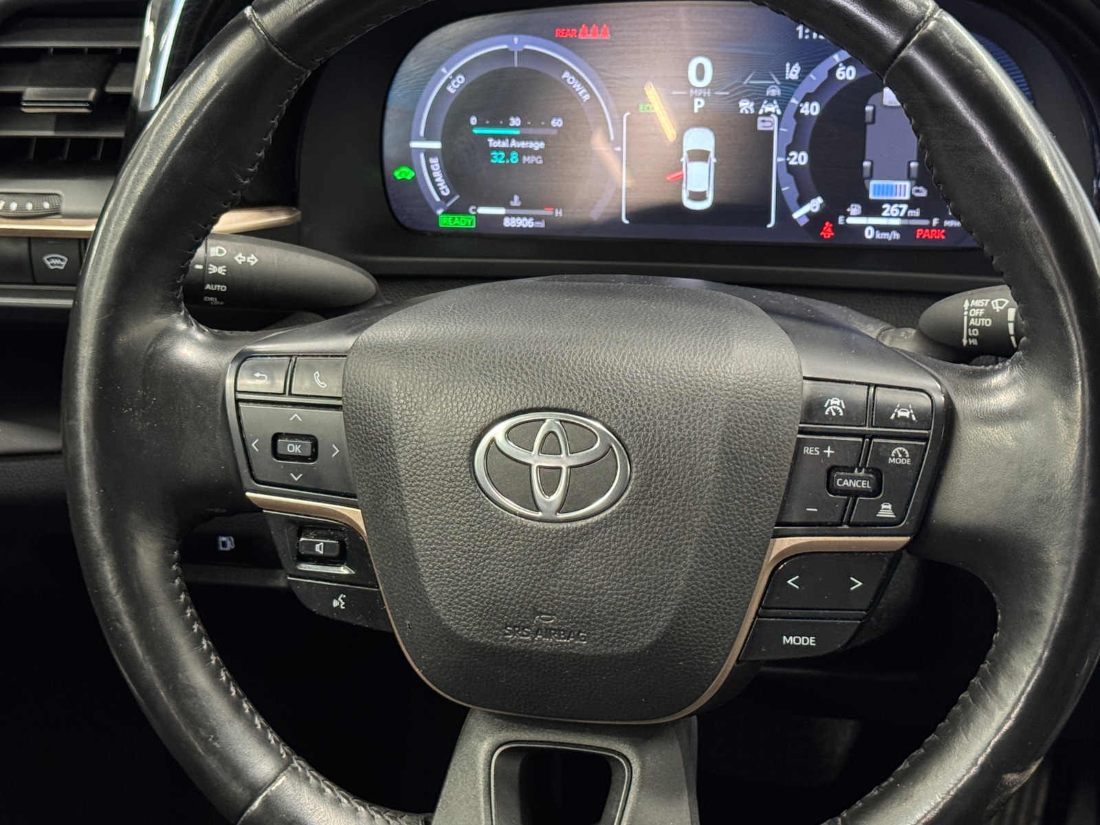Thumbnail: 2023 Toyota Crown - 4
