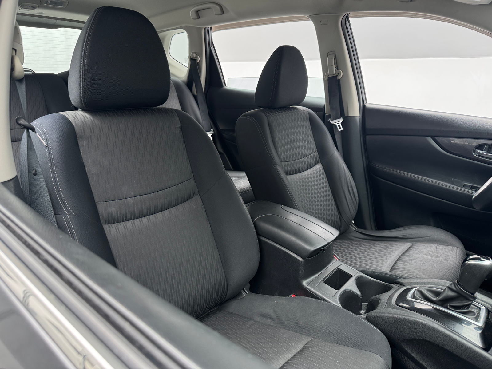 Thumbnail: 2018 Nissan Rogue - 2