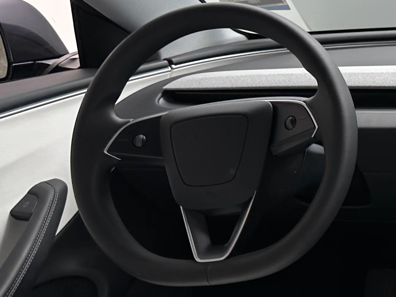 Thumbnail: 2025 Tesla Model 3 - 4