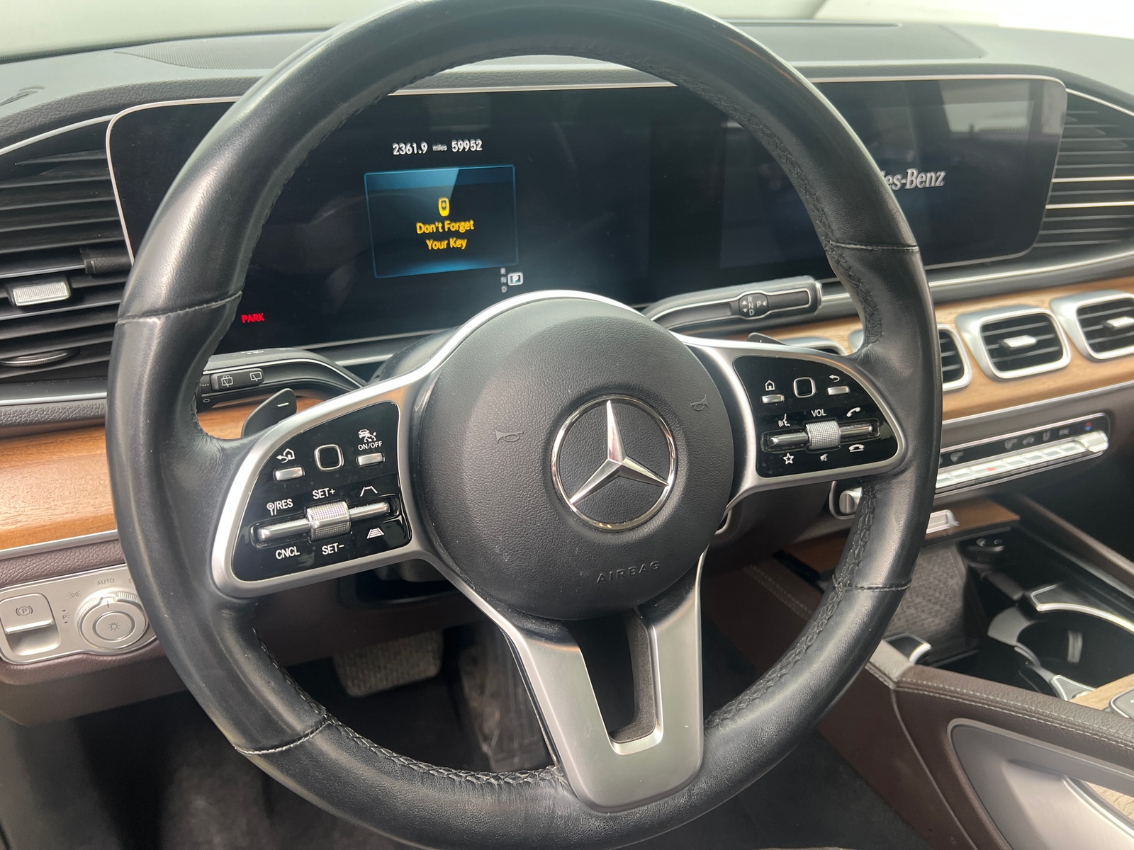 Thumbnail: 2023 Mercedes-Benz GLE - 4