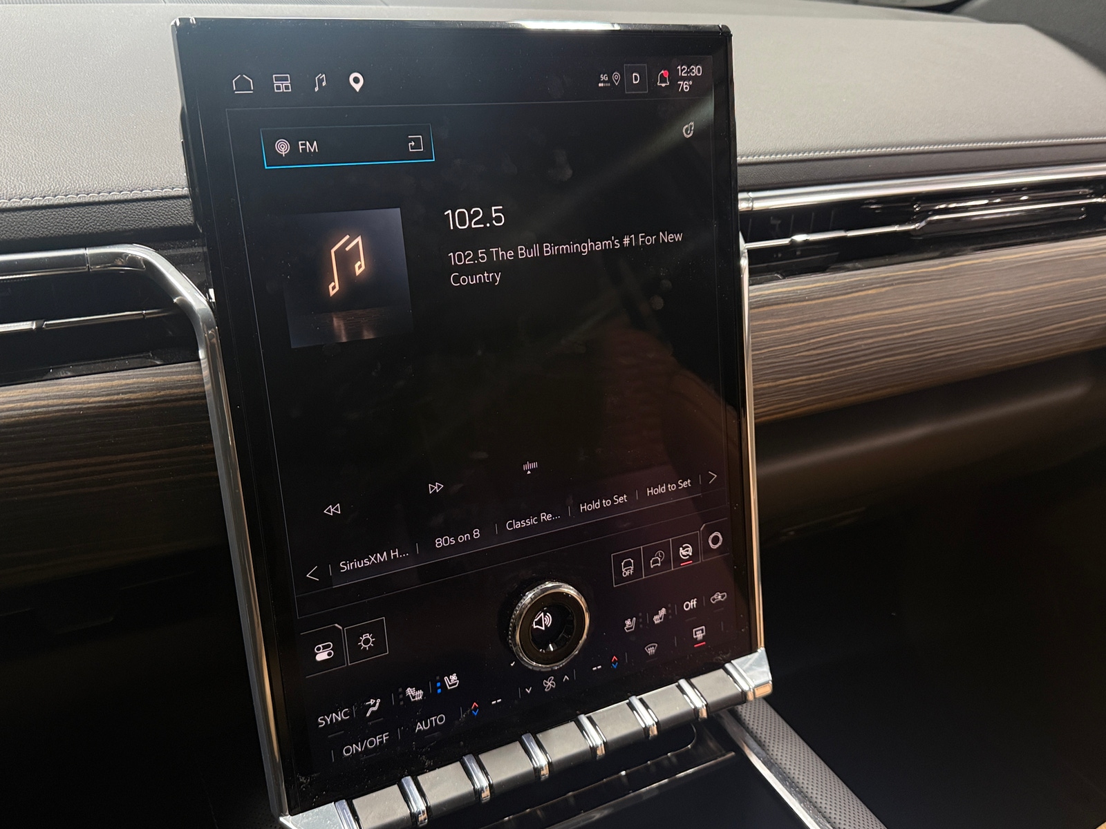 Thumbnail: 2026 GMC Sierra EV - 3