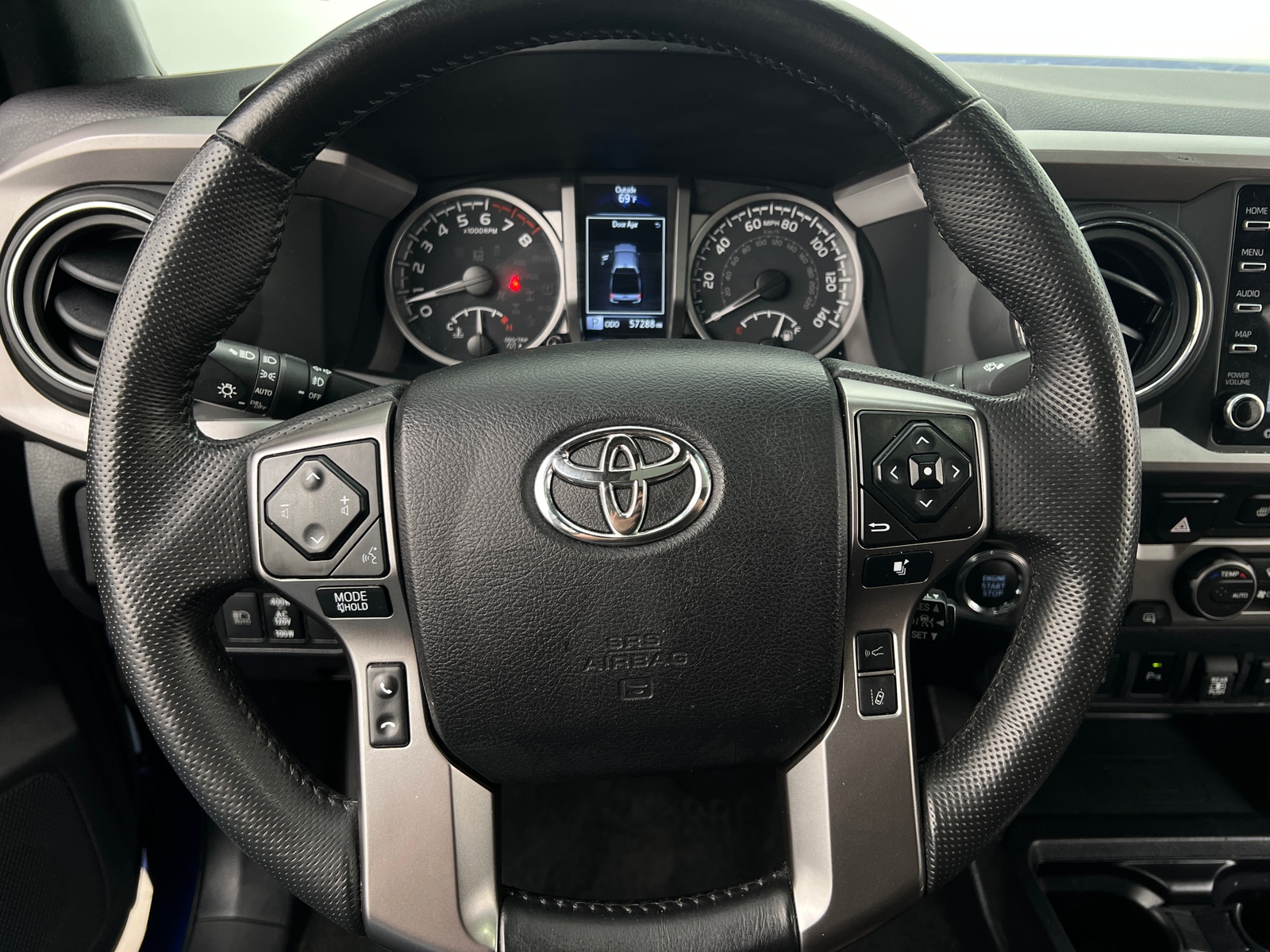 Thumbnail: 2022 Toyota Tacoma - 4
