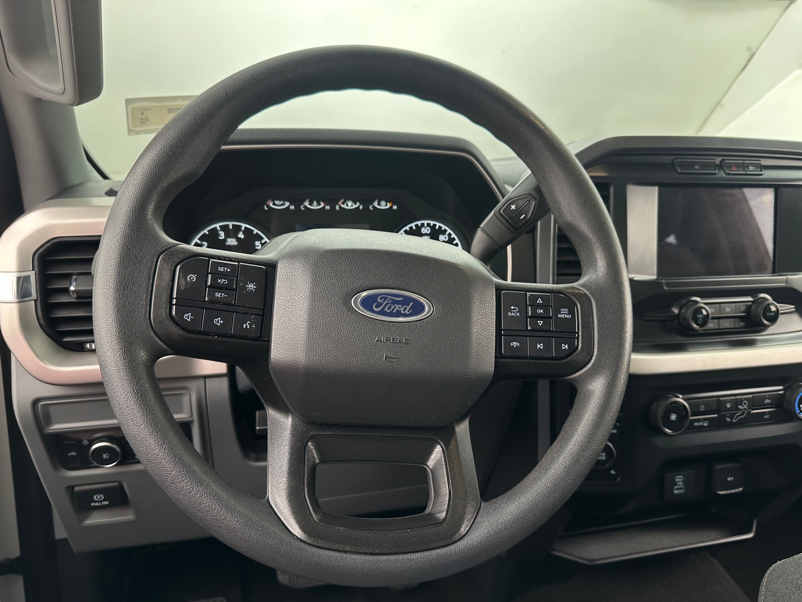 Thumbnail: 2021 Ford Econoline - 5
