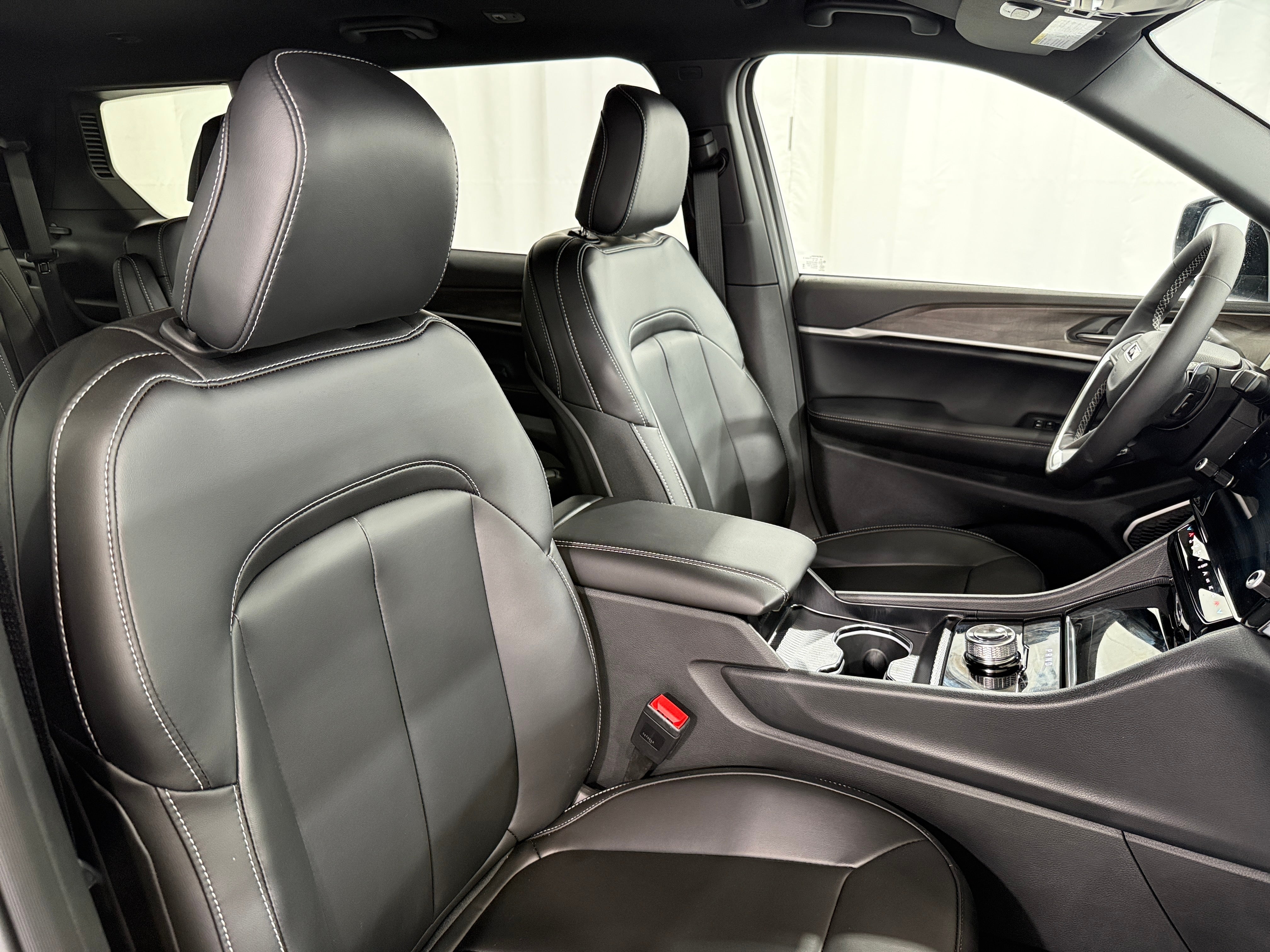 2026 Jeep Grand Cherokee L Limited's photo