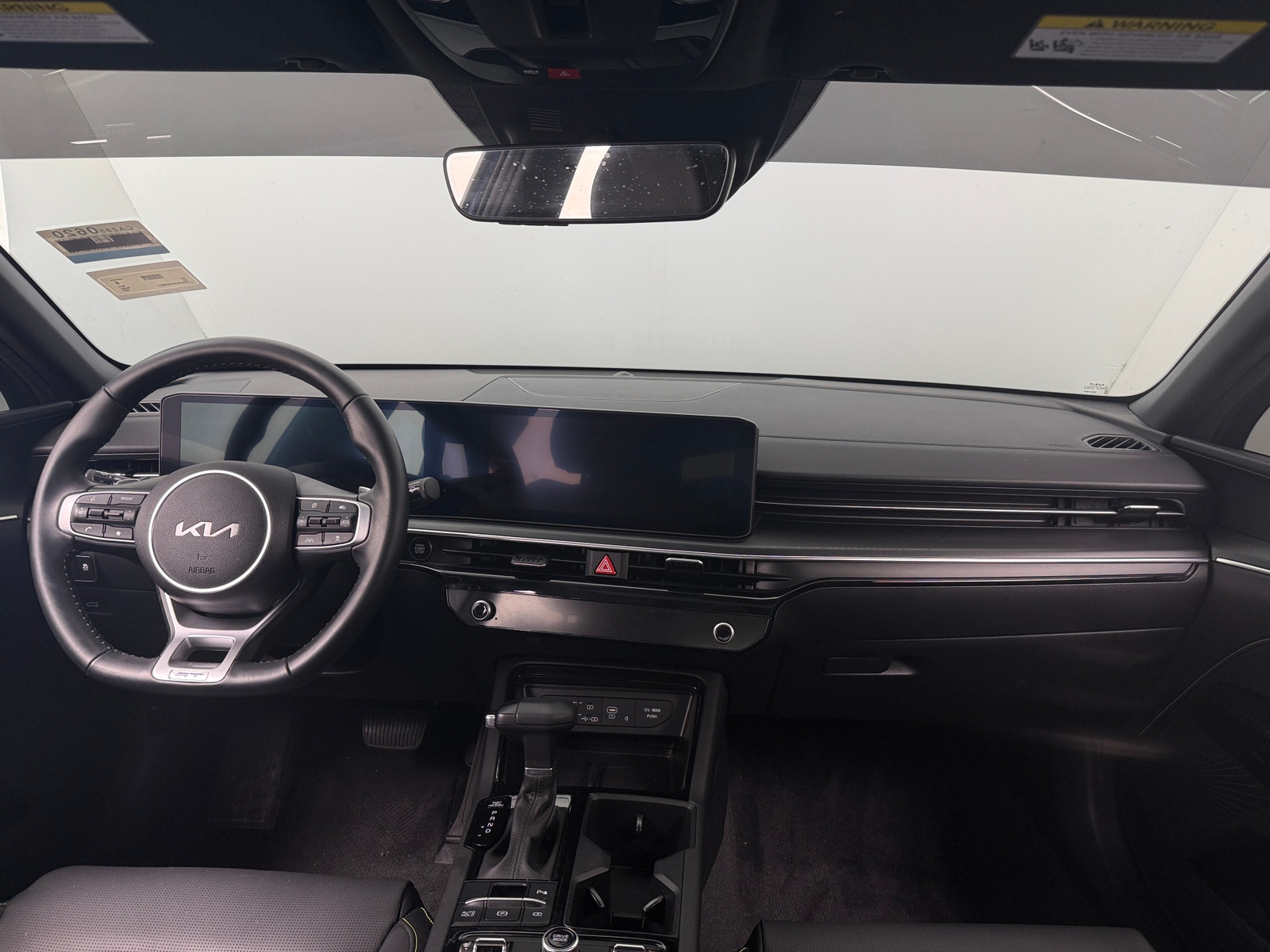 Thumbnail: 2025 Kia K5 - 2