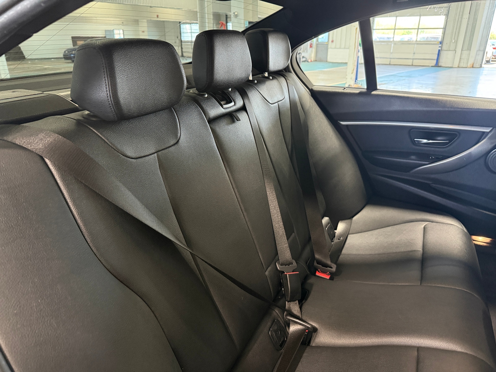 Thumbnail: 2018 BMW 3 Series - 5