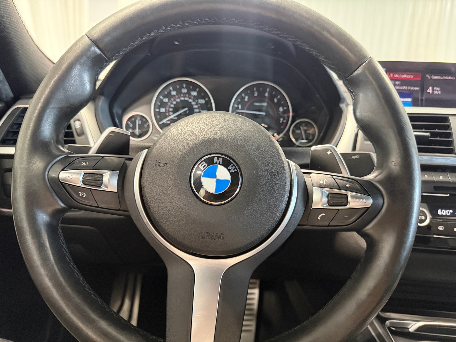 Thumbnail: 2018 BMW 3 Series - 4
