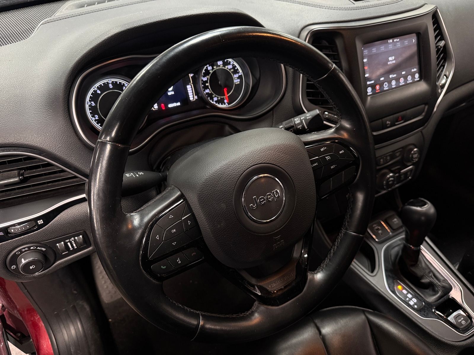 Thumbnail: 2020 Jeep Cherokee - 5