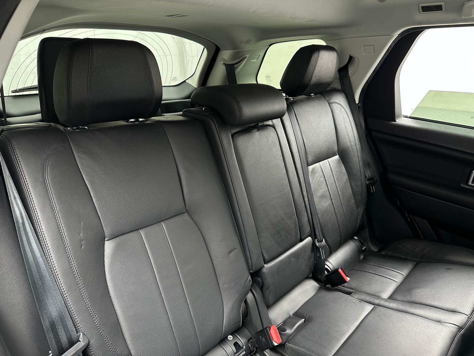 Thumbnail: 2018 Land Rover Discovery Sport - 5