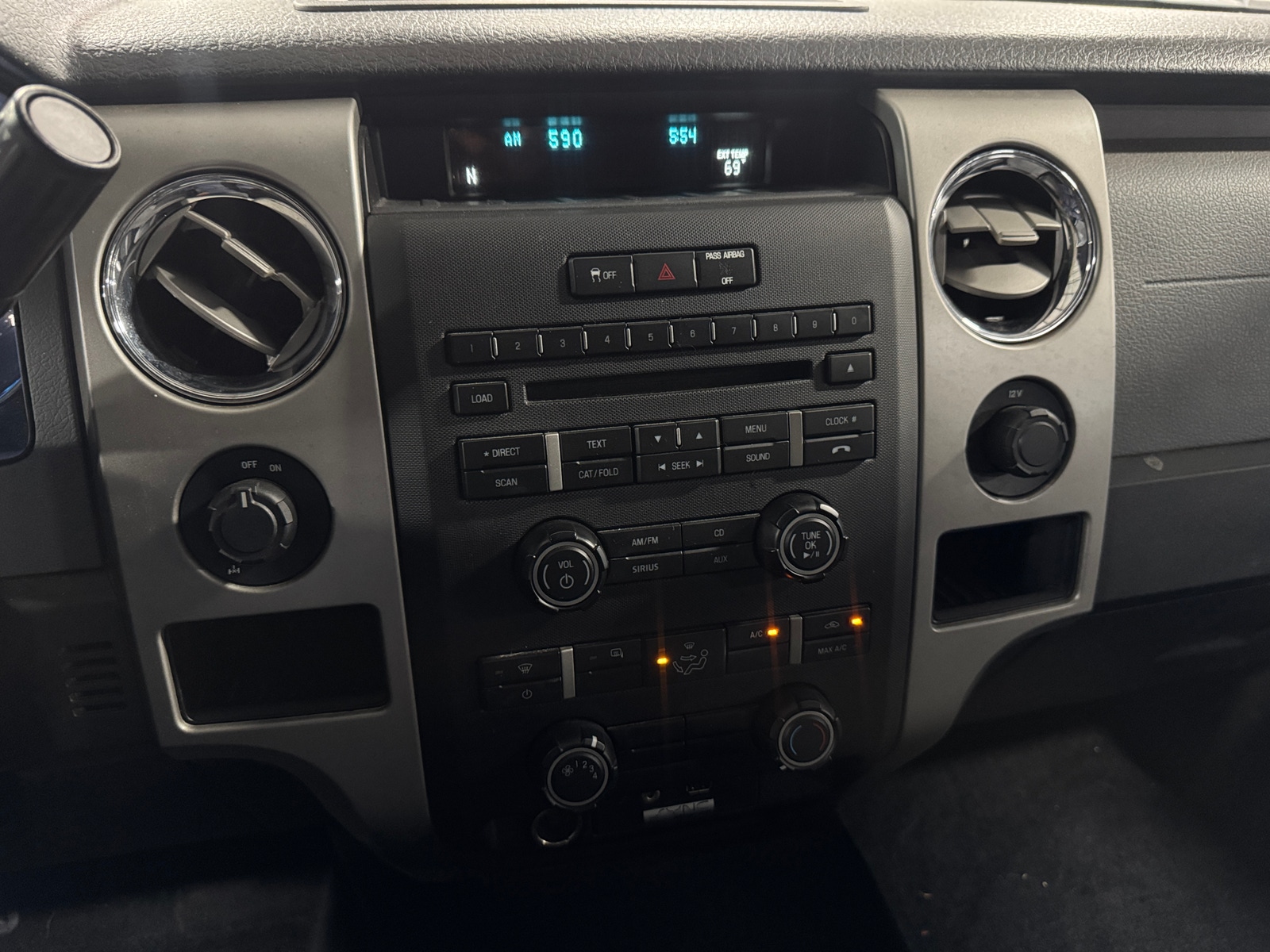 Thumbnail: 2012 Ford Econoline - 4