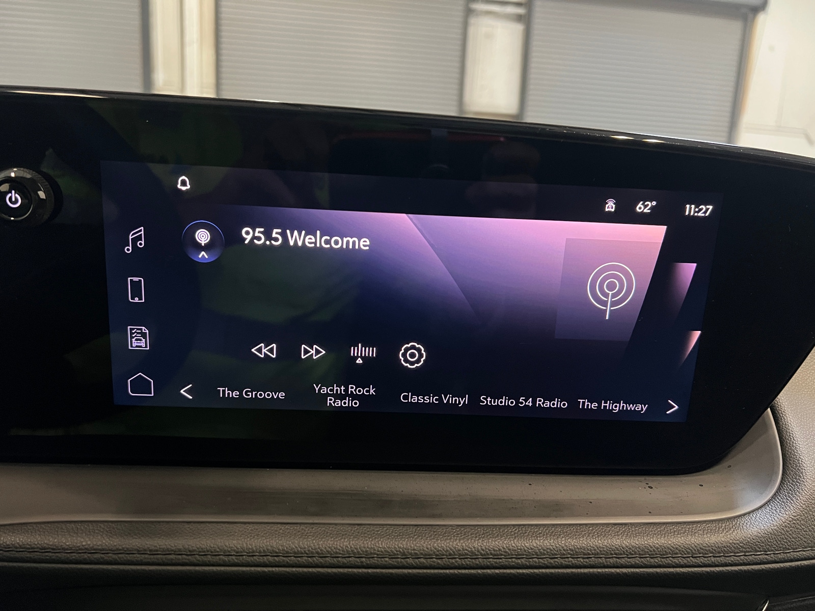 Thumbnail: 2025 Buick Encore GX - 3