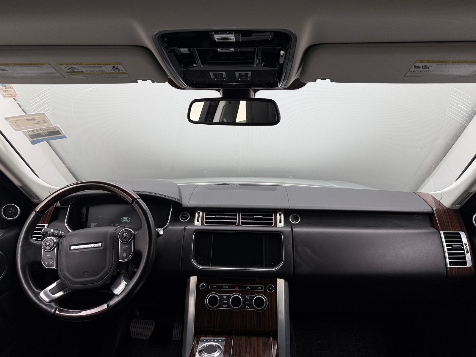 Thumbnail: 2016 Land Rover Range Rover - 2