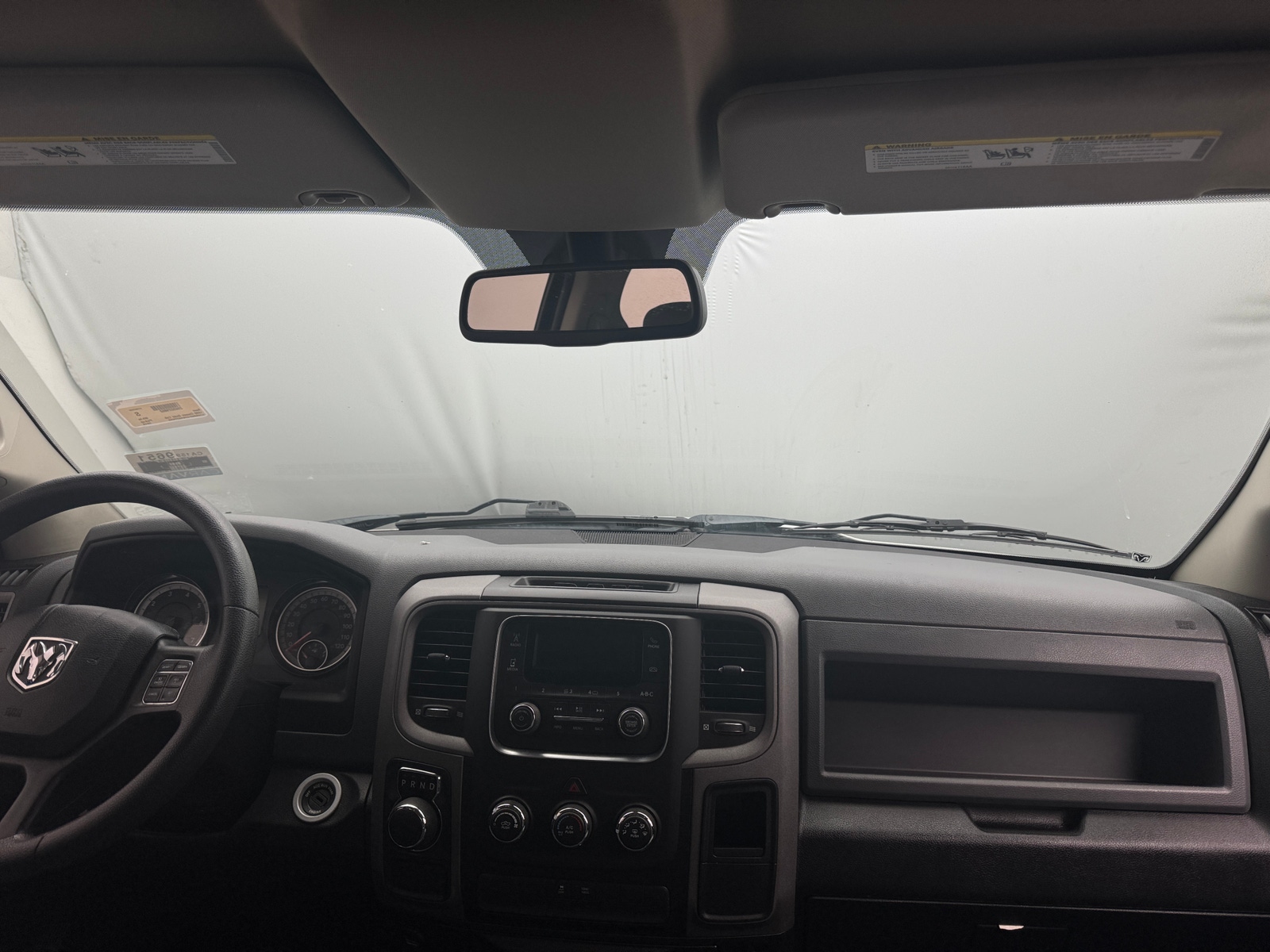 Thumbnail: 2019 RAM 1500 Classic - 3