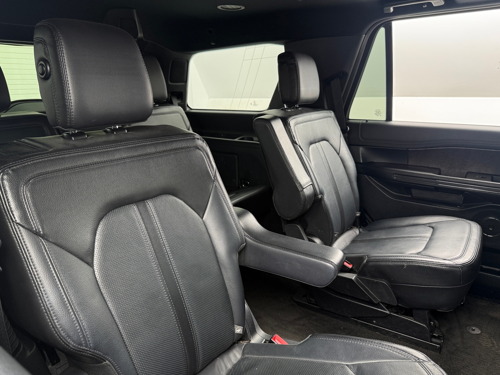 Thumbnail: 2020 Ford Expedition - 5