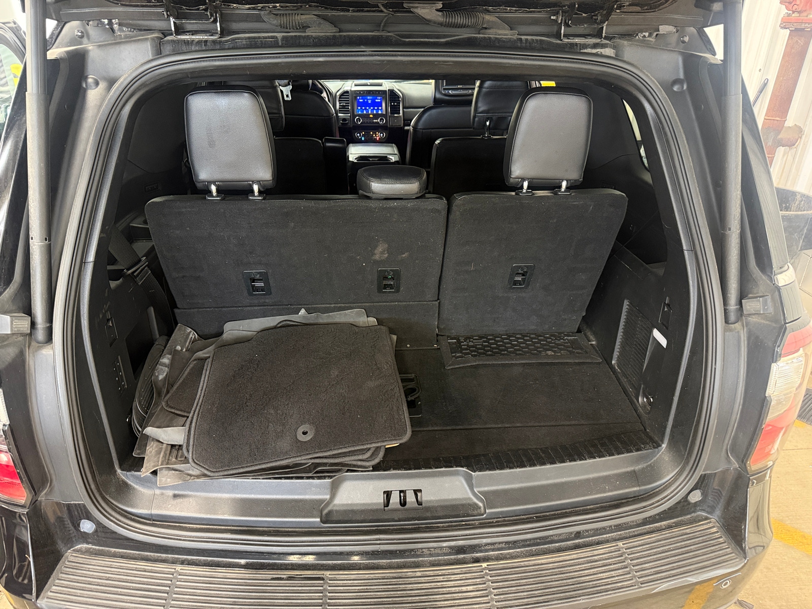 Thumbnail: 2020 Ford Expedition - 6