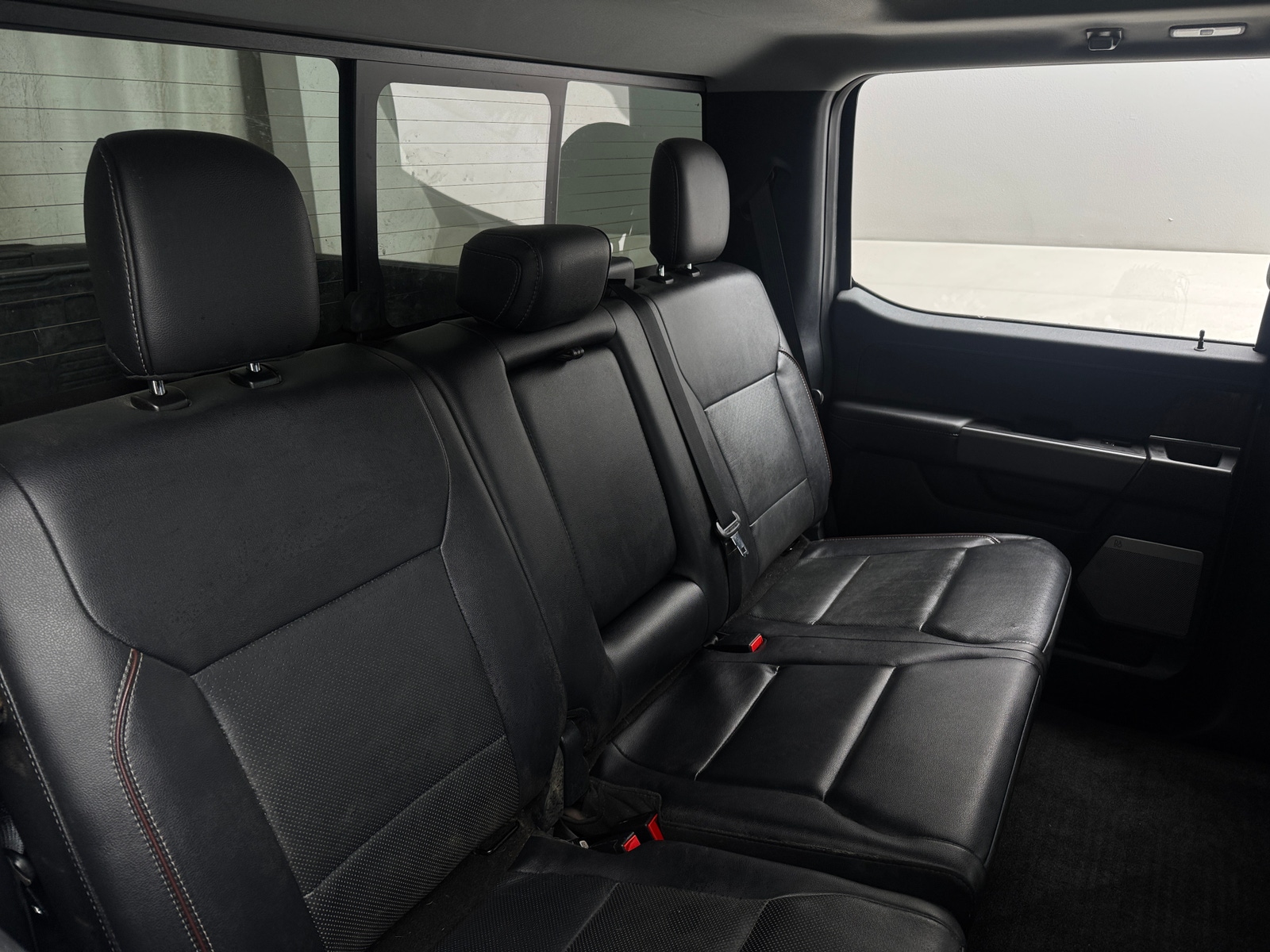 Thumbnail: 2022 Ford Econoline - 6