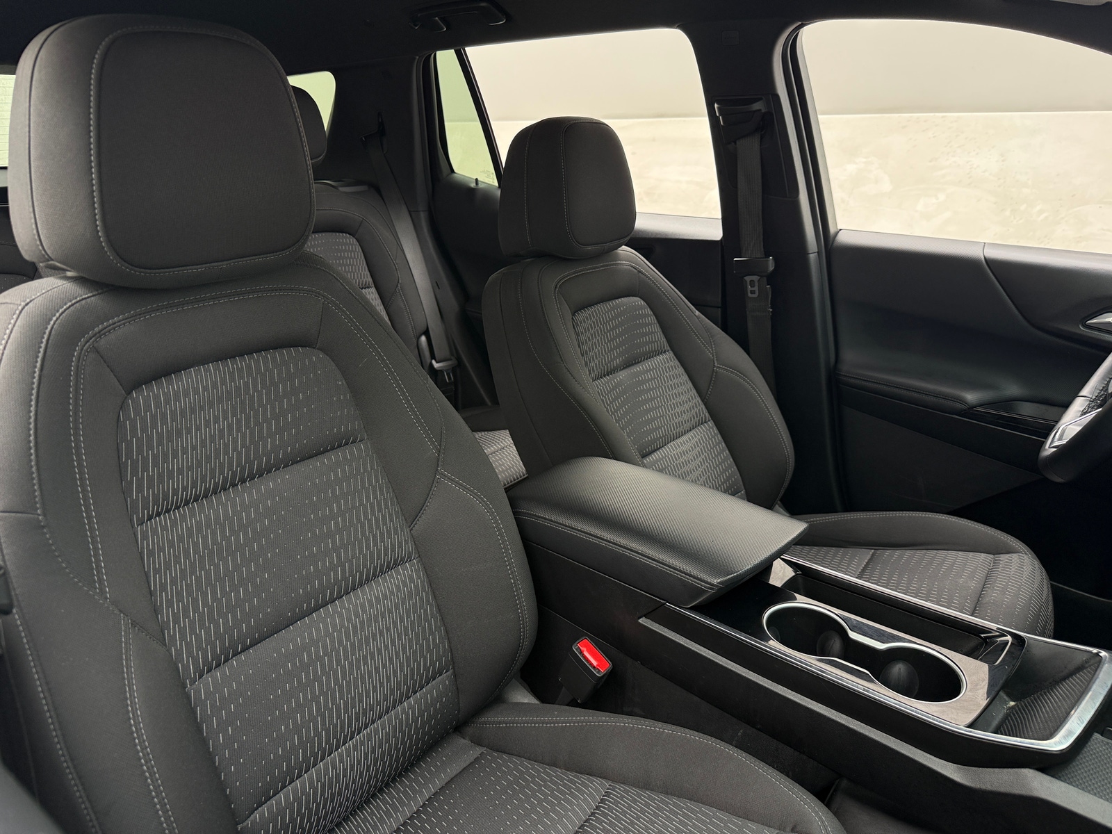 Thumbnail: 2025 Chevrolet Equinox - 2