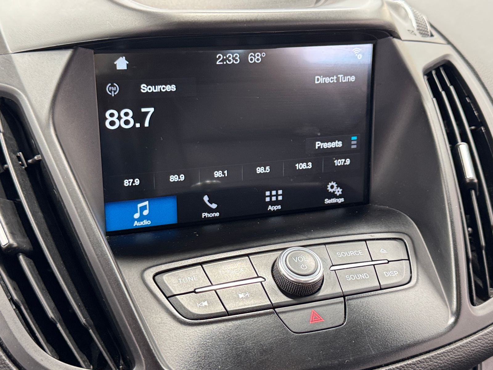 Thumbnail: 2018 Ford Escape - 3