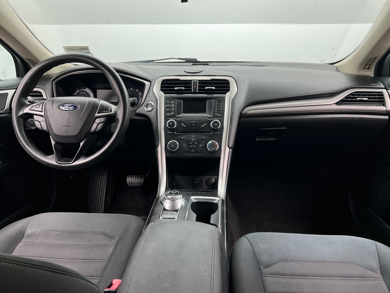 Thumbnail: 2017 Ford Fusion - 3