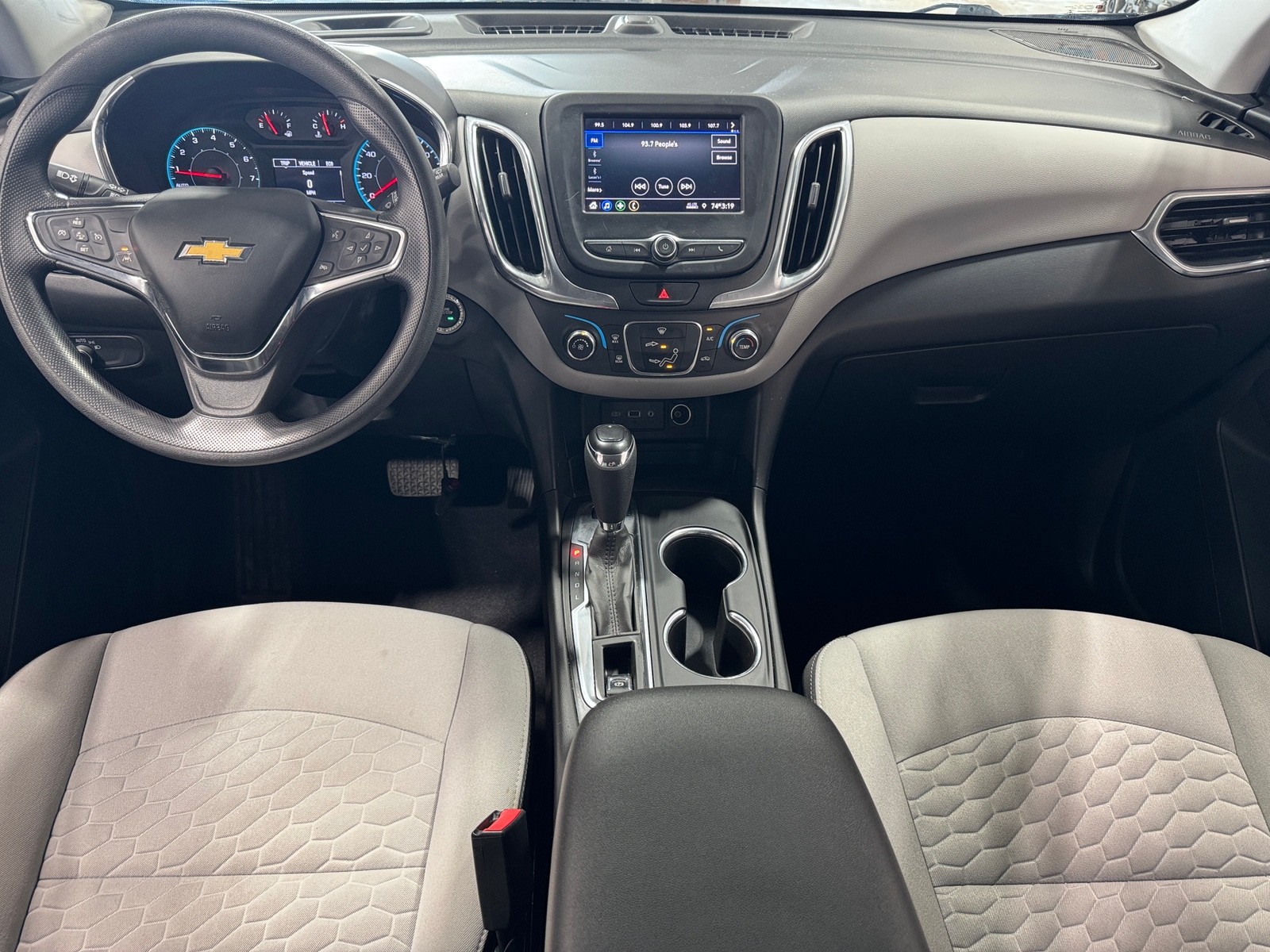 Thumbnail: 2021 Chevrolet Equinox - 3
