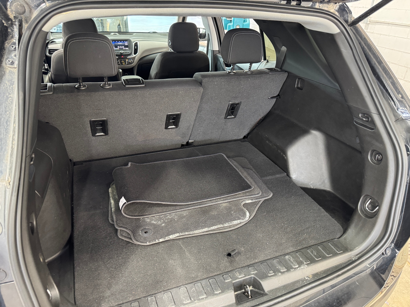 Thumbnail: 2021 Chevrolet Equinox - 7